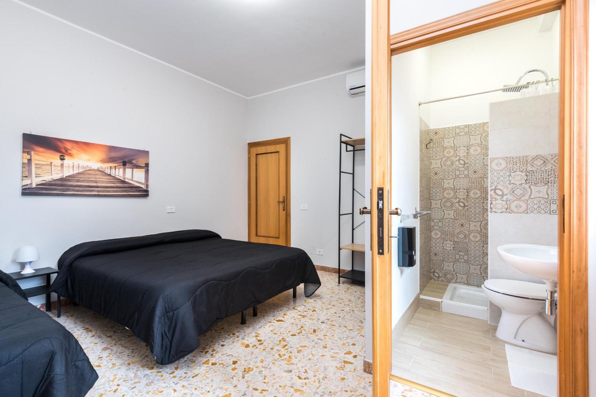 Travelershome Ciampino&Morena Guesthouse Рим Экстерьер фото